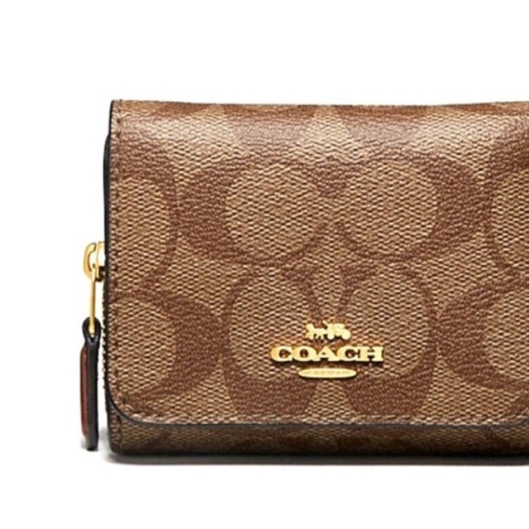 Coach Small Trifold Wallet In Signature Canvas In Khaki Saddle - Picture 1 of 4